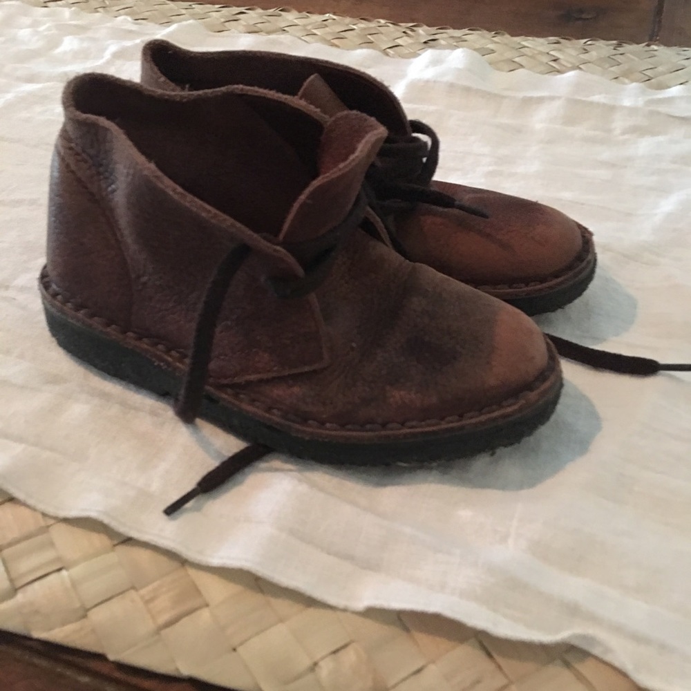 J.Crew Crewcuts Boys distressed McAllister Boots 8